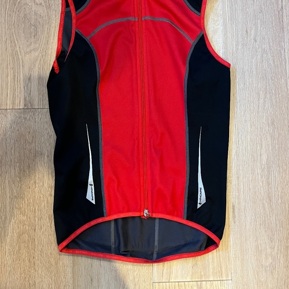 Cycling Vest  - Hinchapie - Picture 4 of 6